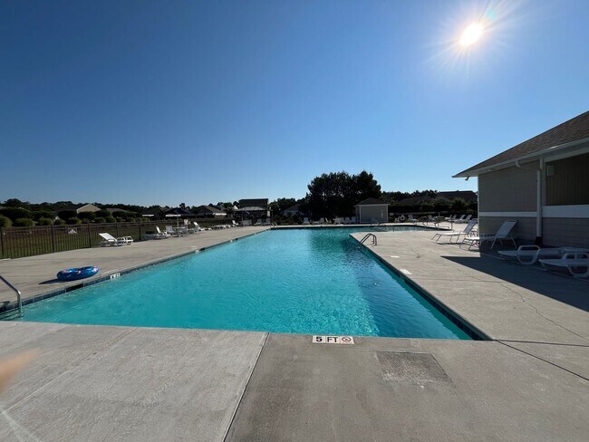 Building Photo - 751 Stradleigh Ct