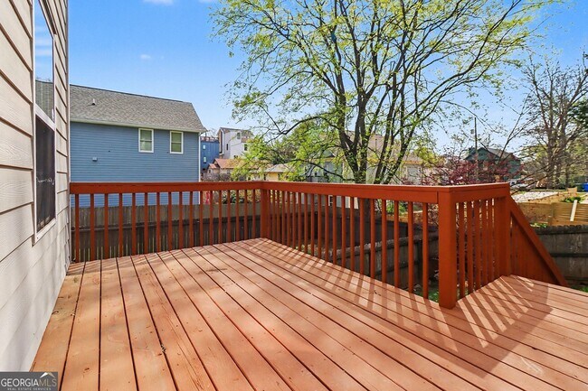 Building Photo - 179 Little St SE