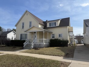 Building Photo - 713 Terrace Ave
