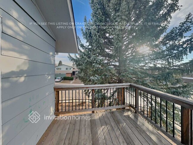 Building Photo - 10110 Depew St