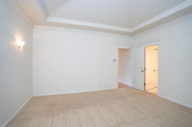 Building Photo - Beautiful Craftsman Home for Rent on Fox Island