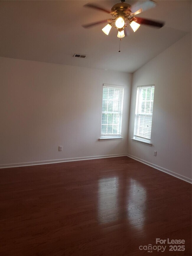 Building Photo - 9302 Winston Hall Ct