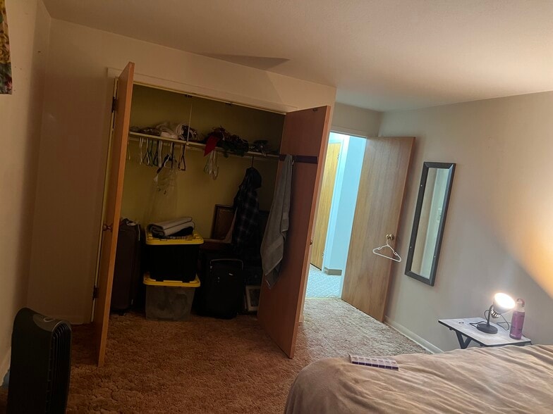 Bedroom 1 - 350 Mound Ave