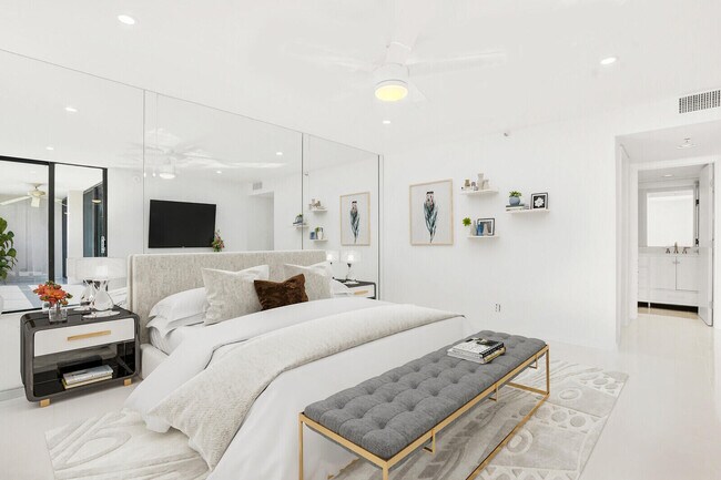 Building Photo - 2697 N Ocean Blvd