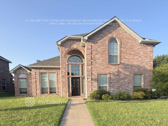 Building Photo - 3002 Wren Ln