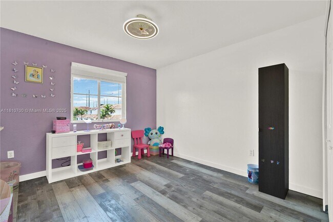 Building Photo - 4855 NW 116th Ave