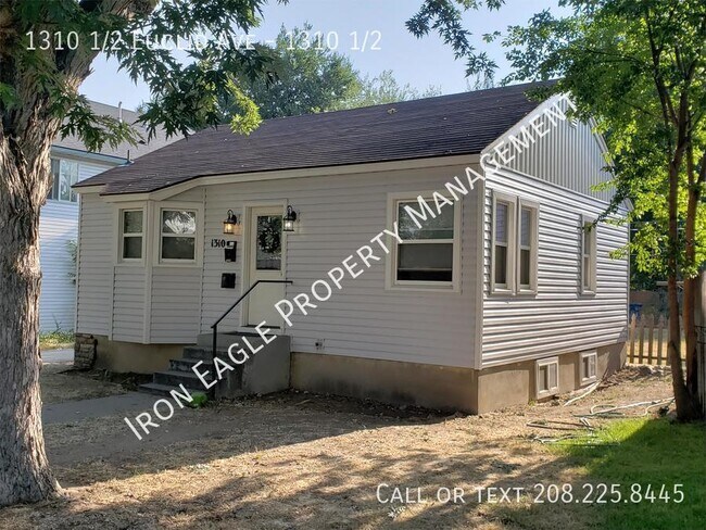 Primary Photo - 1310 1/2 Euclid Ave-1310 1/2