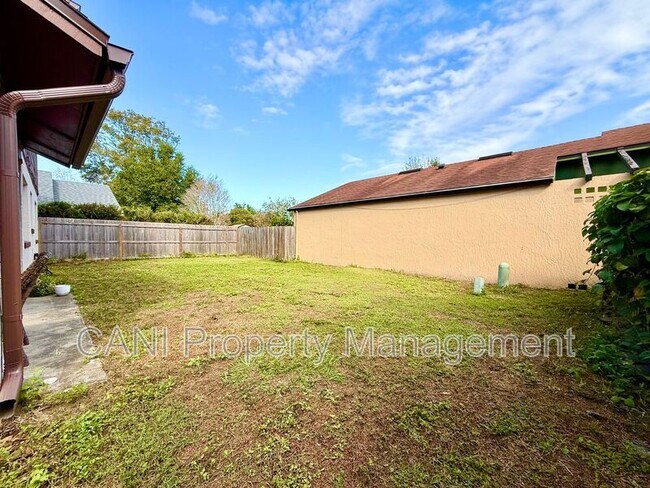 Building Photo - 435 Loblolly Ln