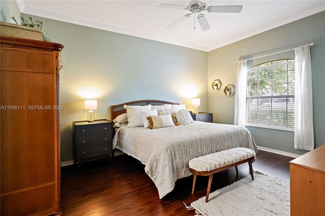 Building Photo - 143 37th Dr SW