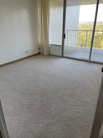 Building Photo - 98-410 Koauka Loop