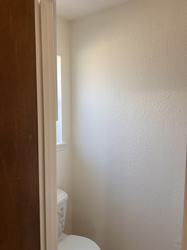 Building Photo - 8706 Tavistock Dr