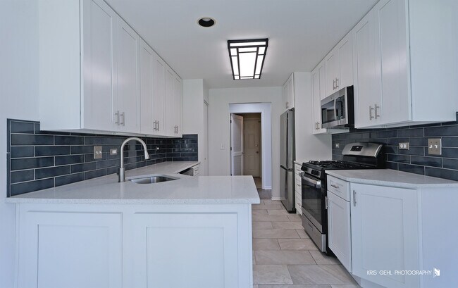 Building Photo - 211 Dogwood Ct