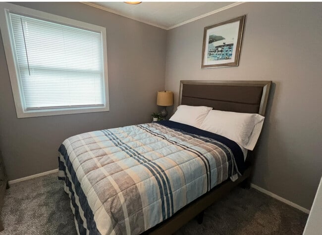 Building Photo - 3835 S 17th St