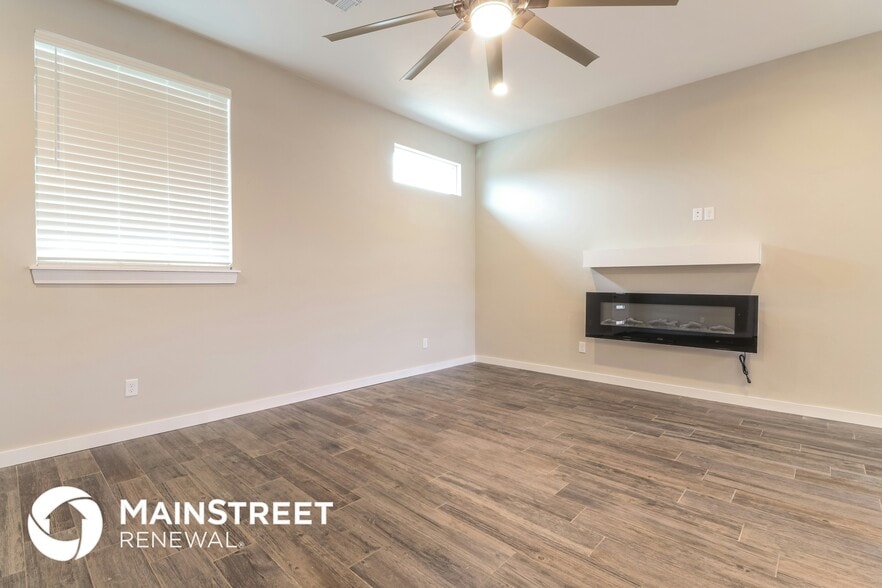 Building Photo - 11357 Paradise Out Ln