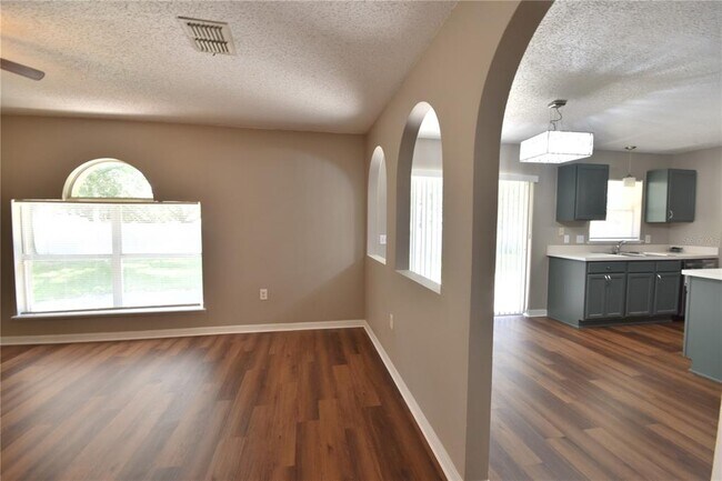 Building Photo - 512 Yearling Cove Loop
