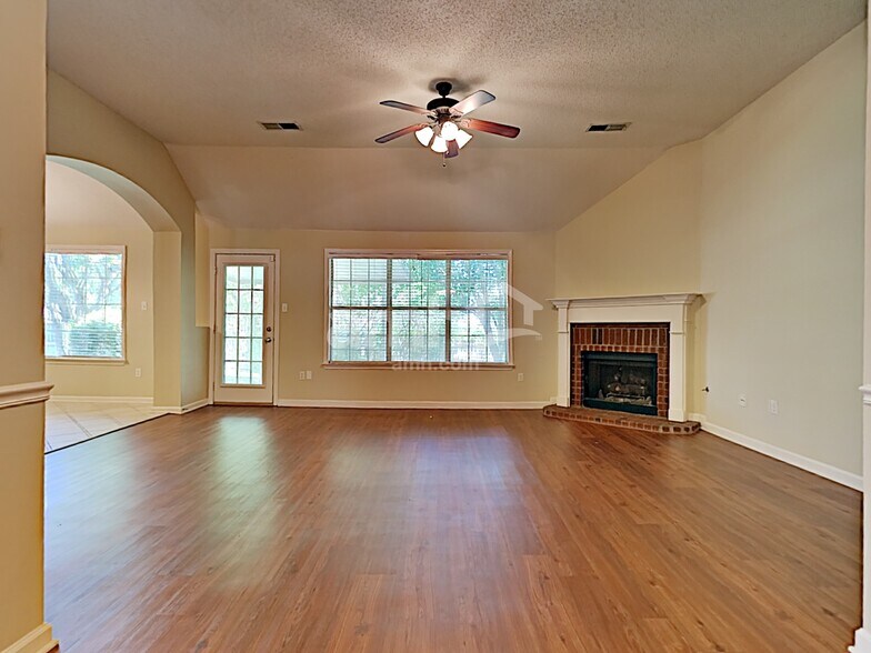 Building Photo - 8584 Afterglow Cv