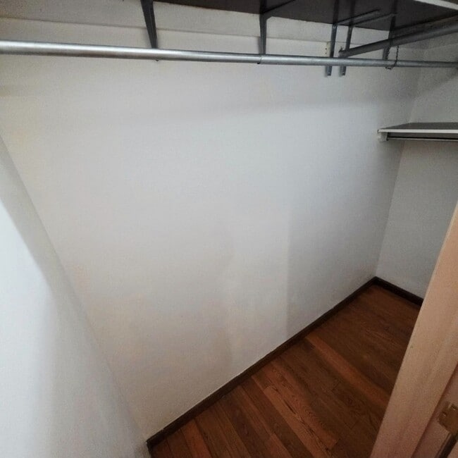 Building Photo - 72nd Street