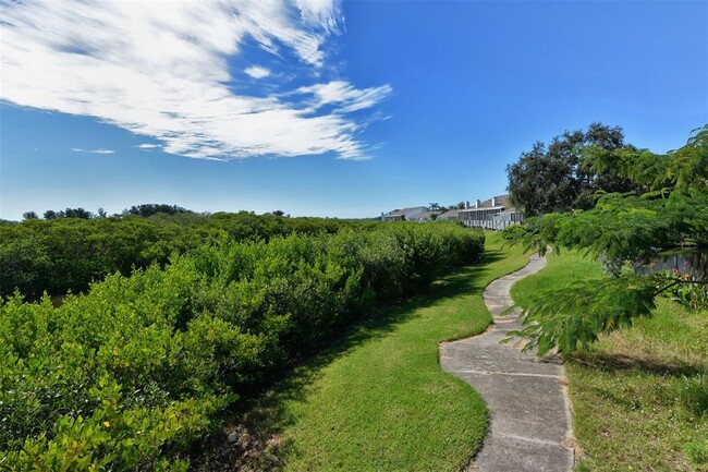 Building Photo - 923 Sandpiper Cir