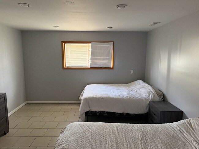 Building Photo - 18019 Ravisloe Terrace