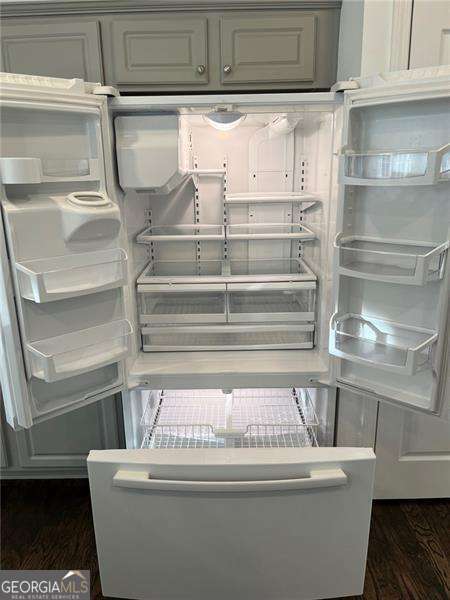 Building Photo - 319 Dexter Dr