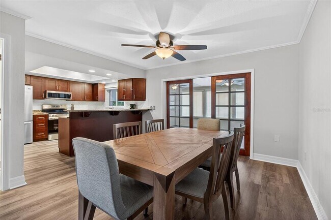 Building Photo - 6660 Cape Hatteras Way NE