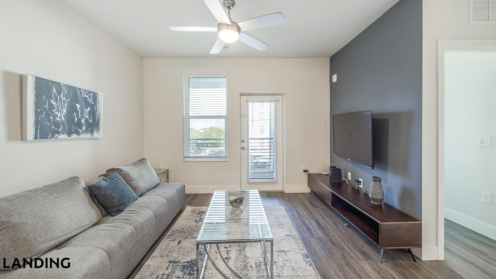 Building Photo - 4950 W Prescott St