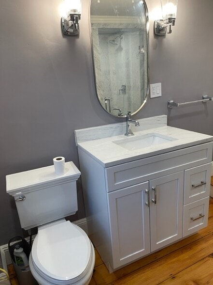 Building Photo - 7 Bedford St