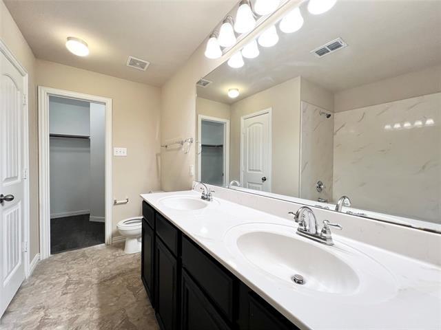 Building Photo - 660 River Garden Dr