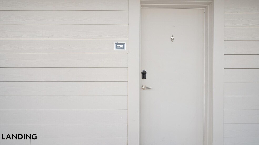 Building Photo - 1801 Meridian St