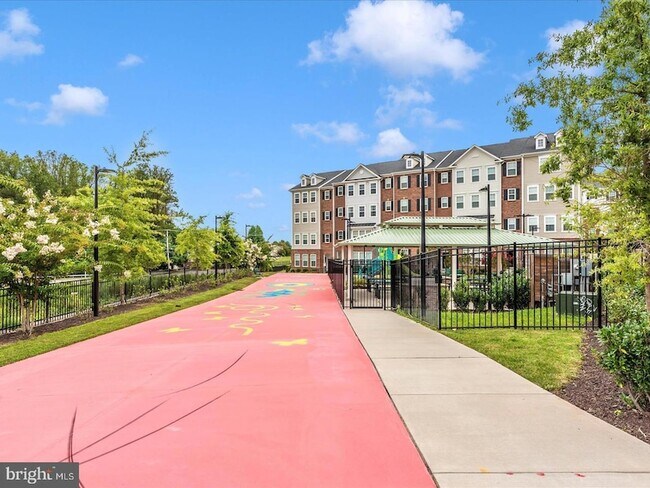 Building Photo - 9374 Seney Ln