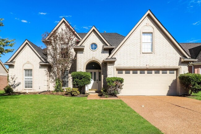 Primary Photo - 4704 Ashcroft Dr