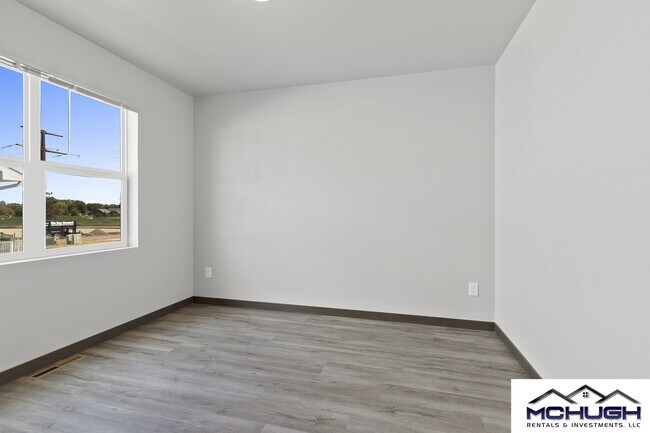 Building Photo - 1708 Patriot Wy