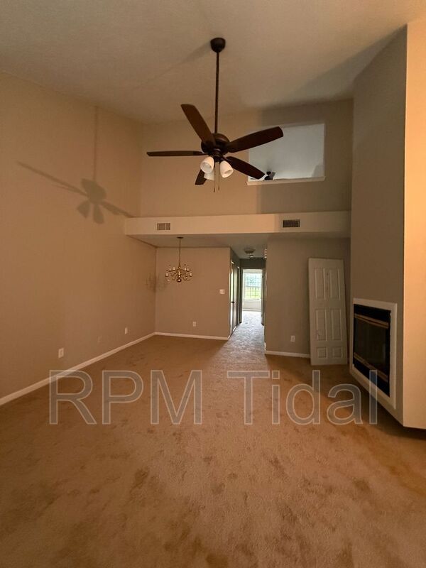 Building Photo - 70 Riverchase Dr