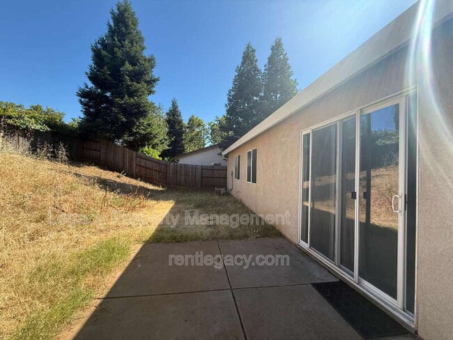 Building Photo - 4329 Middlebury Way