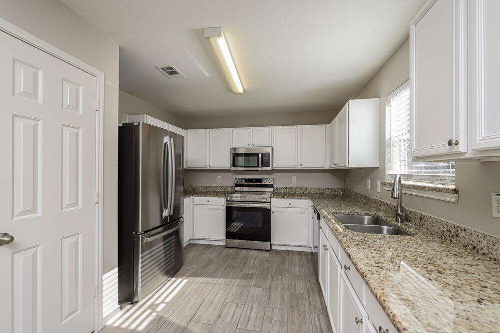 Building Photo - 7034 Wax Berry Dr