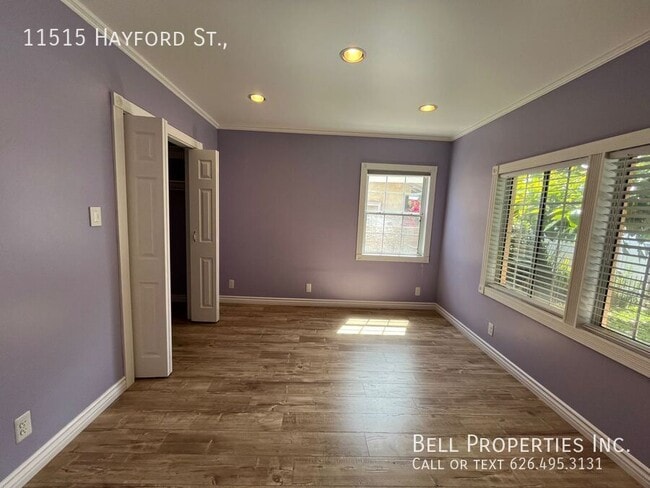Building Photo - 11515 Hayford St