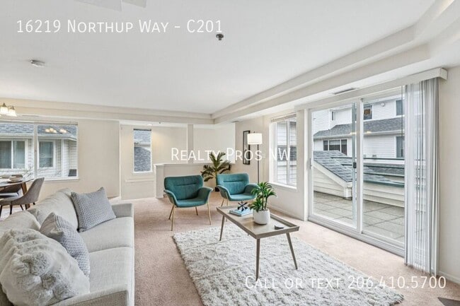 Building Photo - 16219 Northup Way