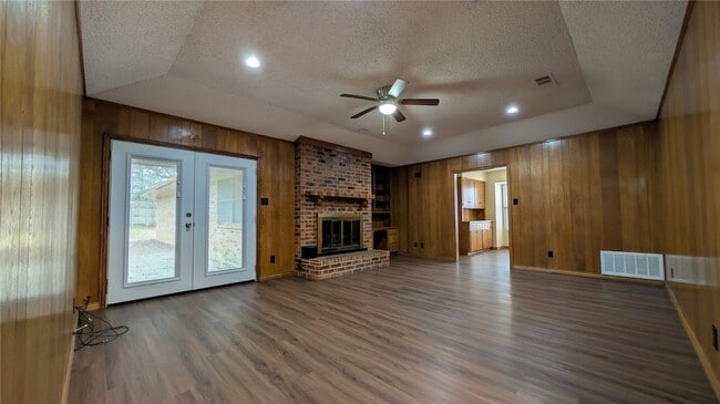 Building Photo - 429 Headlee St