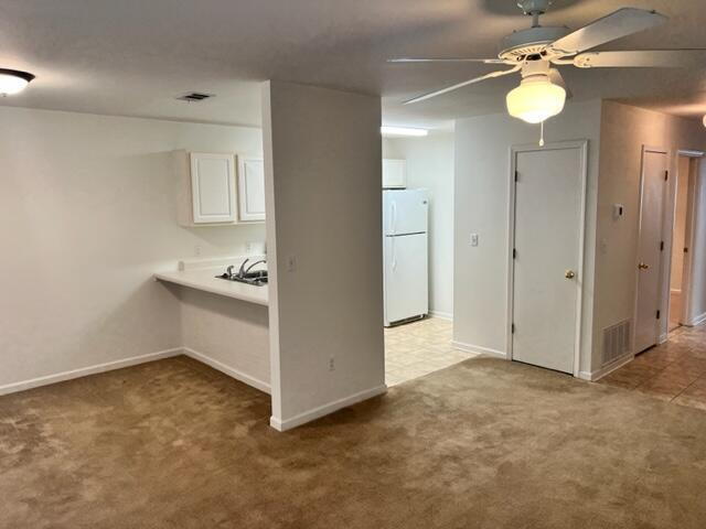 Building Photo - Charming 2-Bed, 2-Bath Townhouse in Fort W...