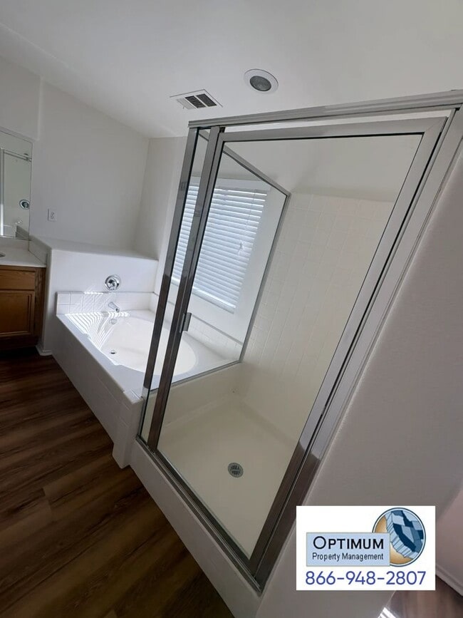Building Photo - Beautifully designed 4-bedroom, 2.5-bathroom home