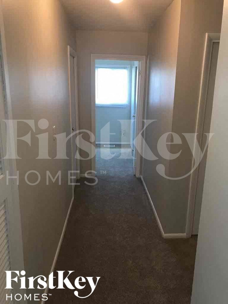 Building Photo - 9525 E 39th Pl