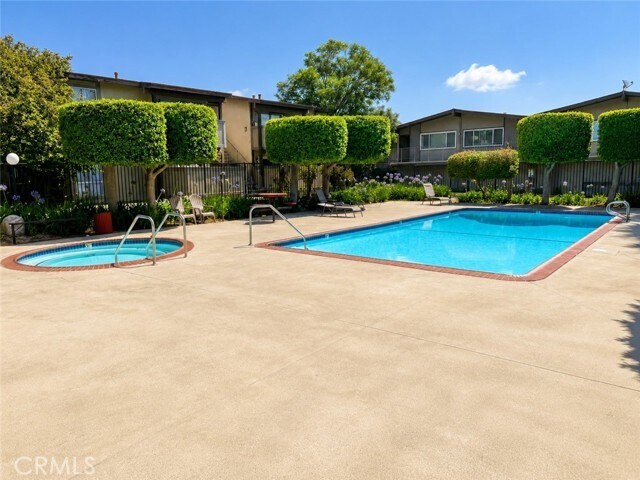 Building Photo - 820 Coriander Dr