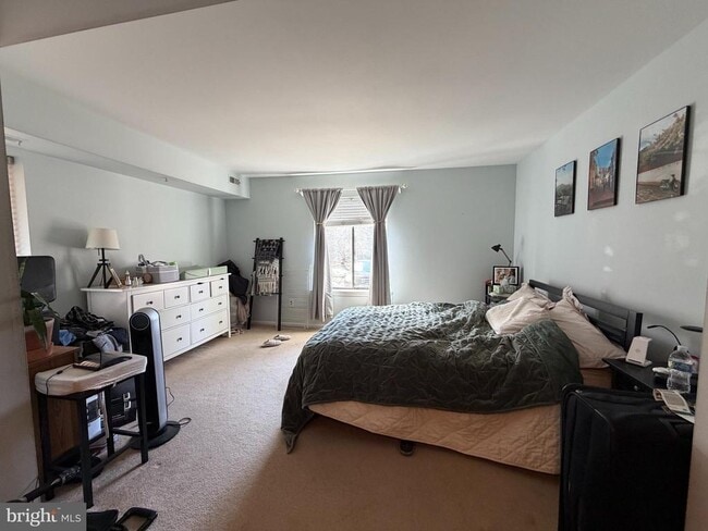 Building Photo - 403 Mountainview Dr