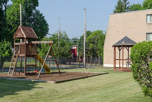 Building Photo - Northwood Apartments