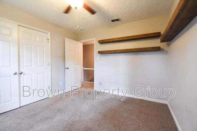 Building Photo - 5804 Norman Pl