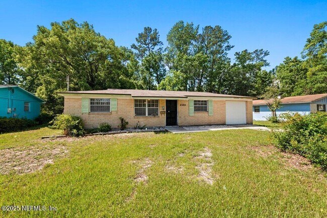 Building Photo - 4504 Lincrest Dr S