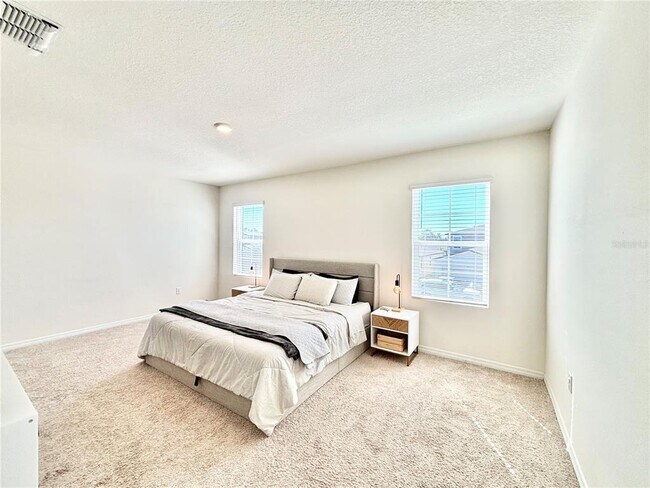 Building Photo - 2371 Brassie Ct