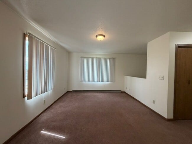 Building Photo - 411 Germania St
