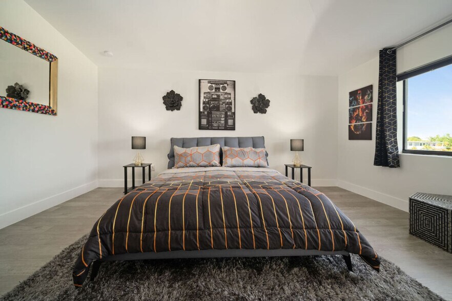 Building Photo - 3246 SW 44th St