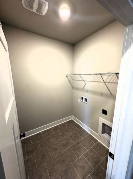 Building Photo - 106 Harvester Dr